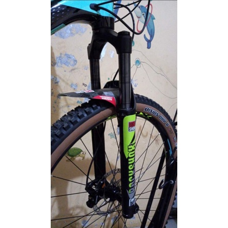 fork rockshox recon 29er travel 140.