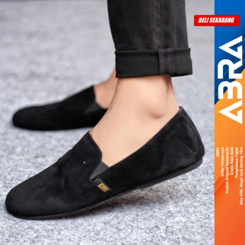 Sepatu Slip On Pria Casual Formal Kulit Suede Kerja Santai Hitam Polos Cord ABRA