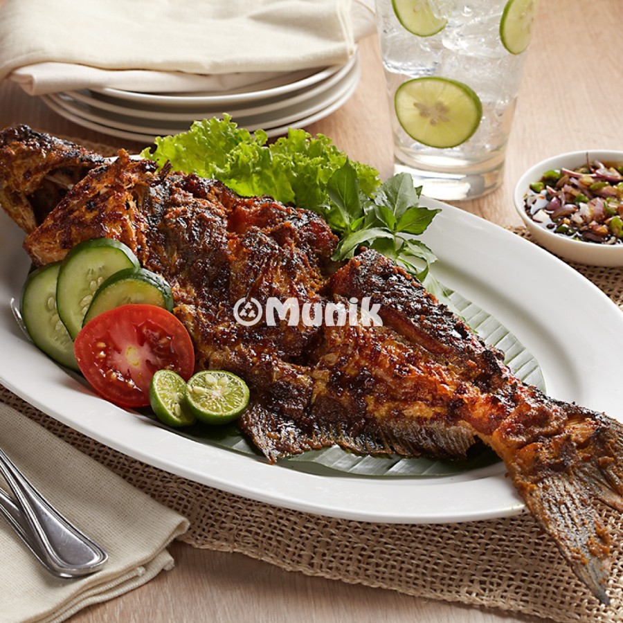 

Munik Resto's Patin Bangkok Bakar