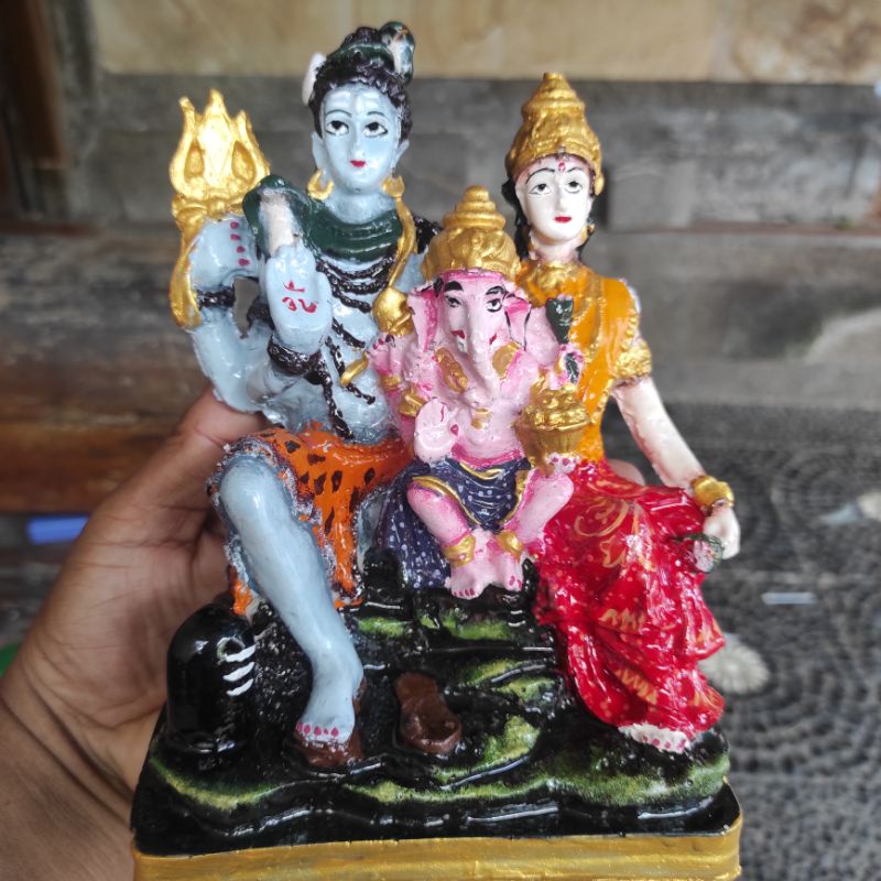 PATUNG RESIN DEWA SHIWA DAN PARWATI Patung Siwa Patung Durga Patung Siwa Family Patung Keluarga Siwa