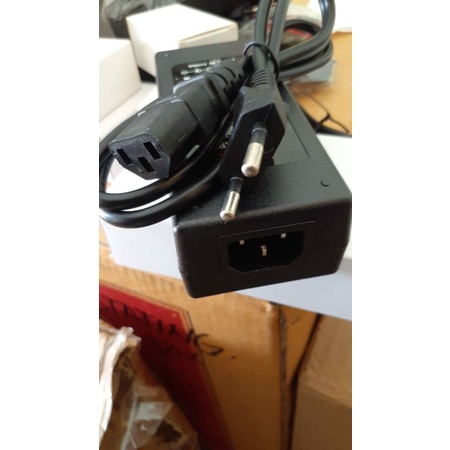 adaptor dc 24vol 5amper merek M input ac 100-240vol jual per/2pcs