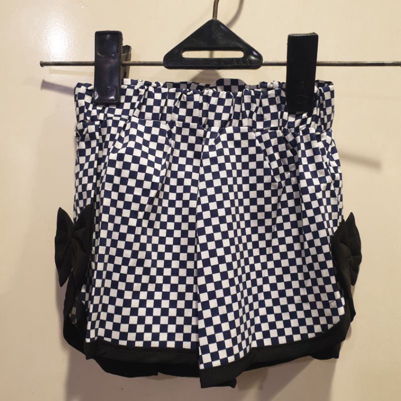 

SALE !!! HOTPANTS PITA KOTAKN