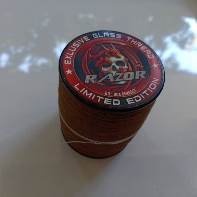 Gelasan razor logo merah by udabrebet