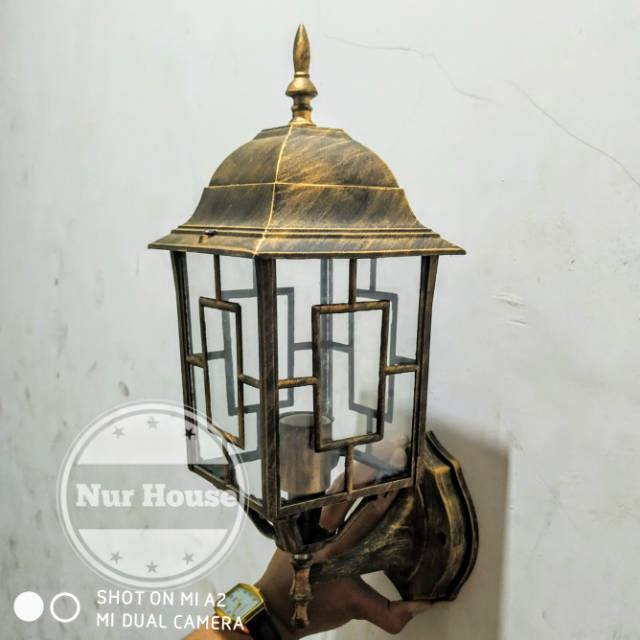 lampu dinding klasik 5022 kotak gold bronze