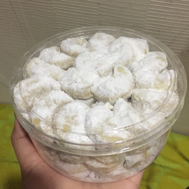 

Kue Natal (nastar,kastengel,kue salju)