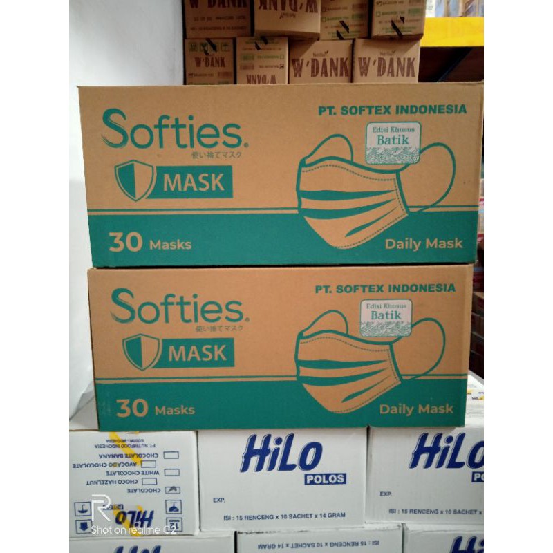 Masker Softies 3ply Earloop Daily BATIK 30's ( 1 karton isi 20 BOK)