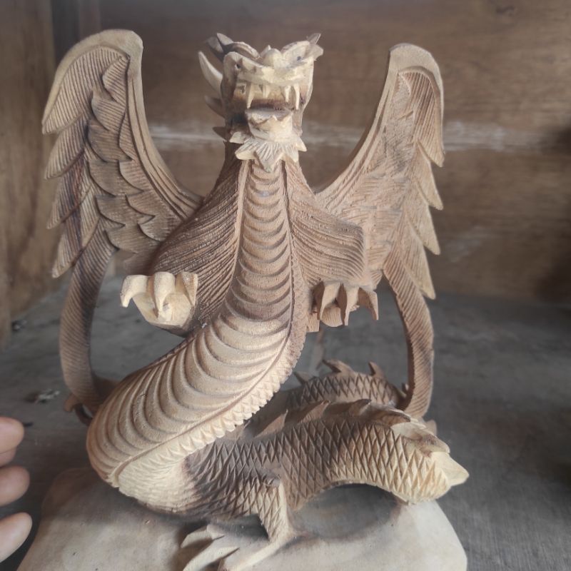 PATUNG NAGA DARI KAYU SWAR/ PATUNG NAGA PATUNG NAGA DARI BALI