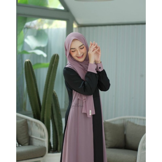 Yara Dress by Synthesa