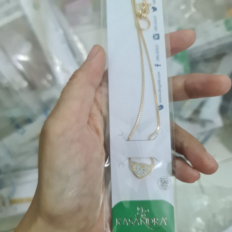 Kalung serut bulat, star bintang dan persegi panjang mata putih kadar 8K UBS