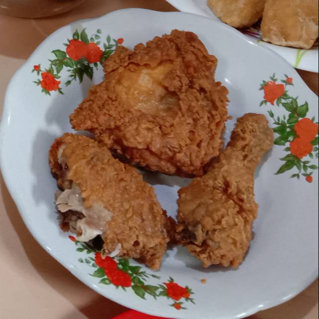 

Ayam goreng mc*d
