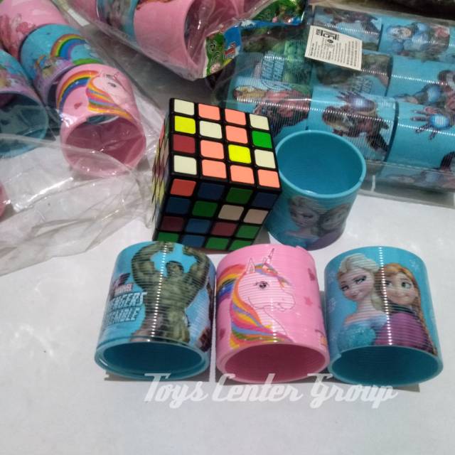 1pcs Per Karakter Lucu