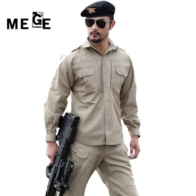kemeja taktikal