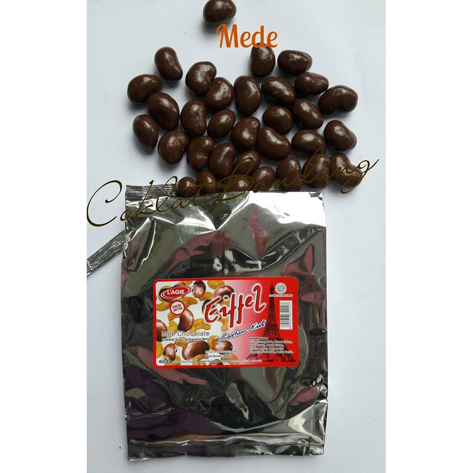 

COKLAT ASSORTMENT 1 kg (mede, almond, kismis) PROMO