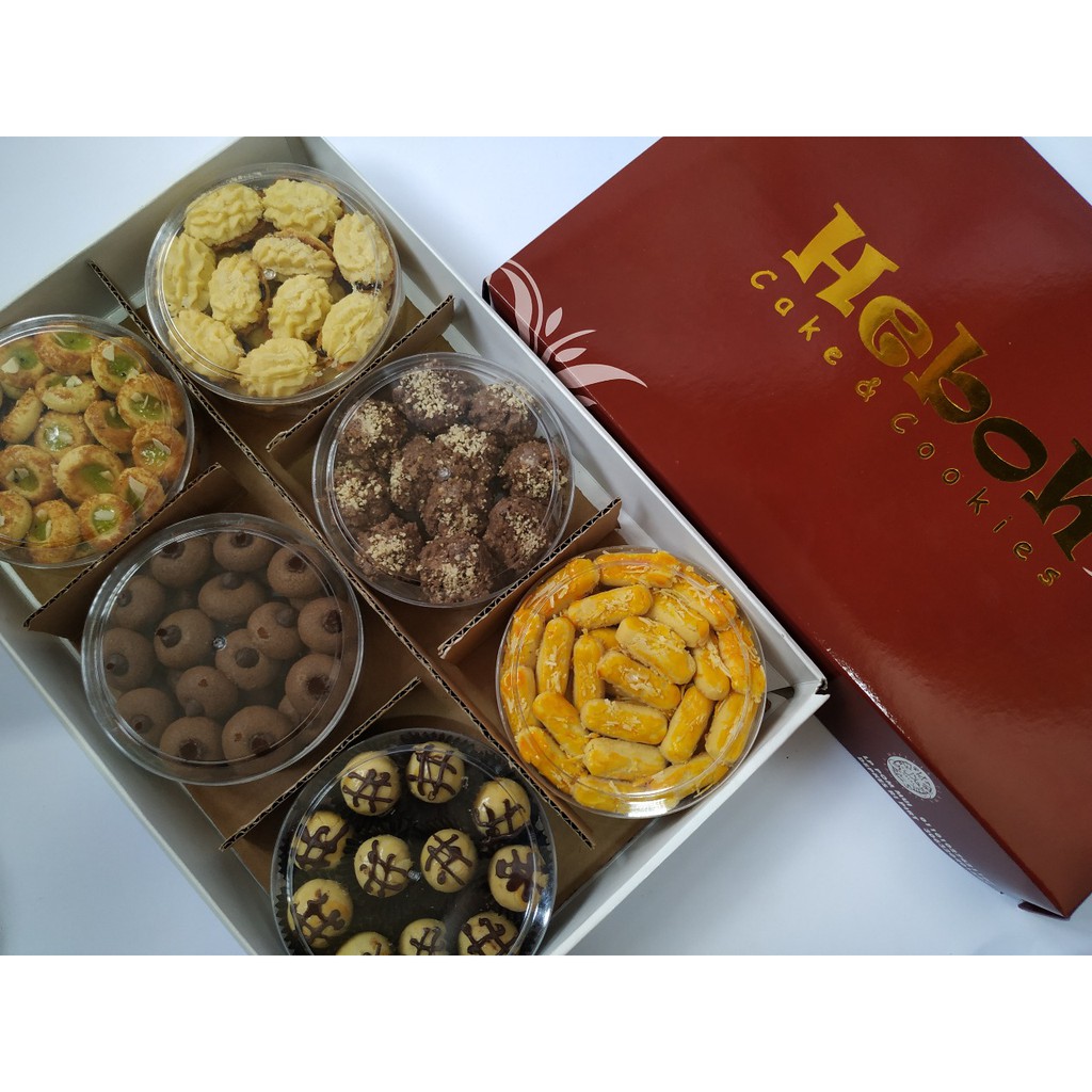 

Paket 27 Kue Kering Lebaran Premium Isi 6 Toples By Heboh Cookies