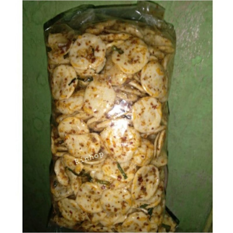 

kurupuk seblak putih daun jeruk isi 500gram