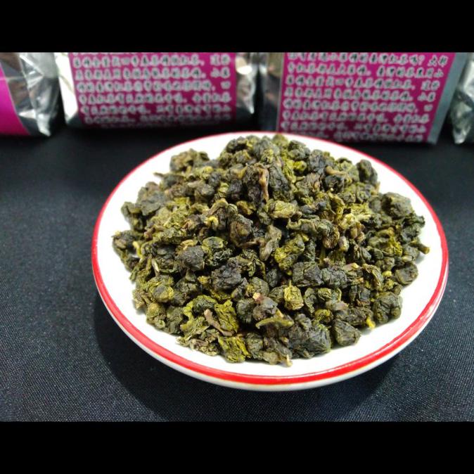 

[[BISA COD]] Teh Taiwan Oolong Si Ji Chun ( Four Seasons ) 75gram SALE Kode 1232