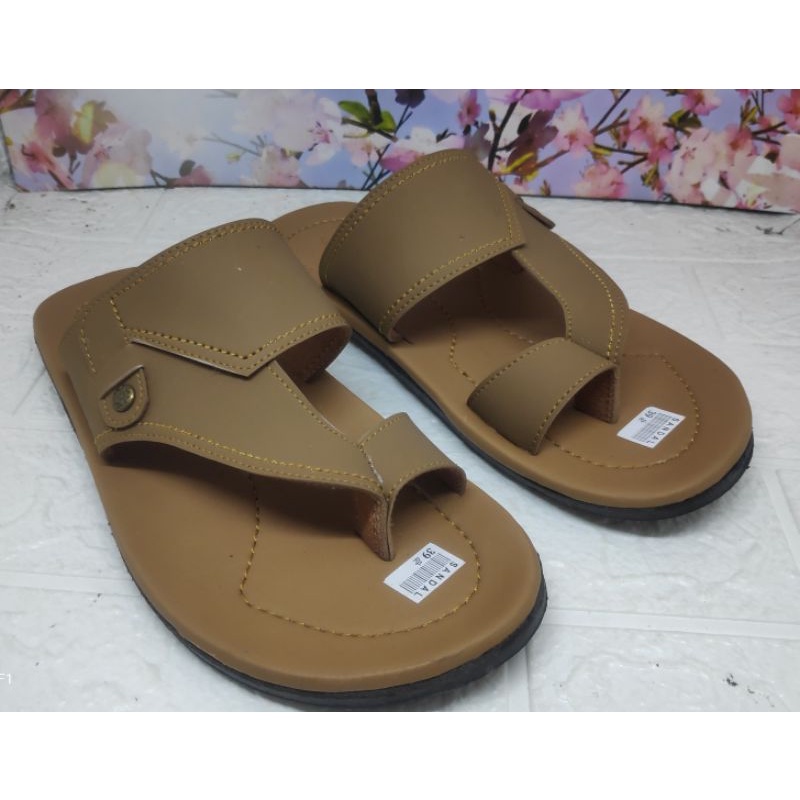 SANDAL LAKI2 Made in Tasik Malaya bahan kulit sintetis sol karet harga murah meriah 39-42