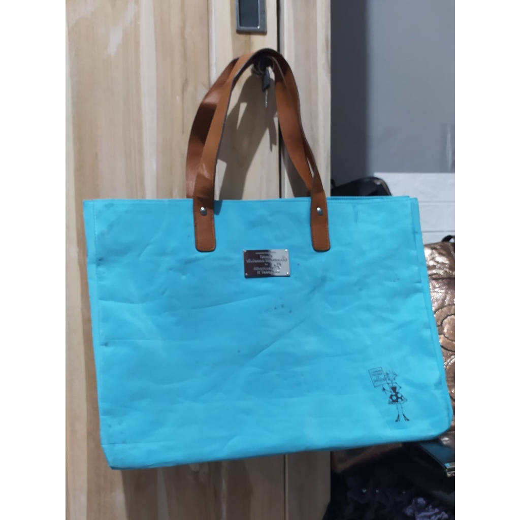 Tote & Sling-Tote Preloved
