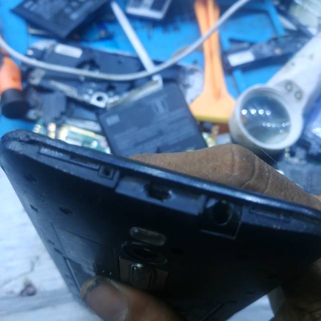 Mesin Asus z00ad , minus tombol on off, touchscreen eror