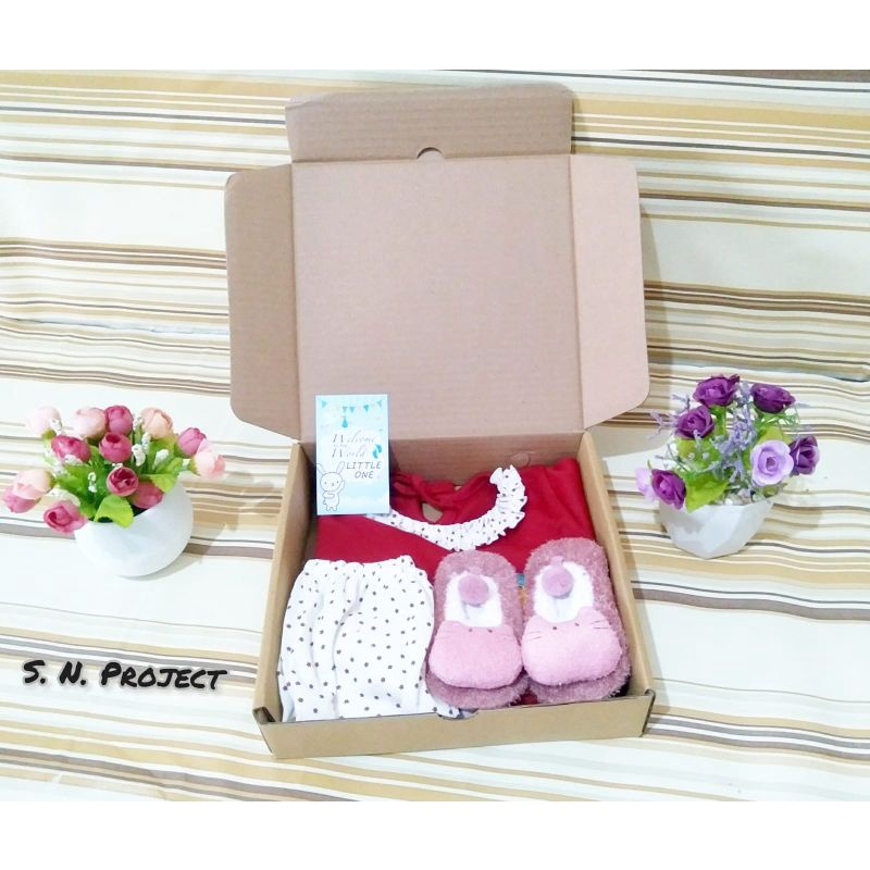 Hampers Bayi/hampers bayi perempuan /kado bayi