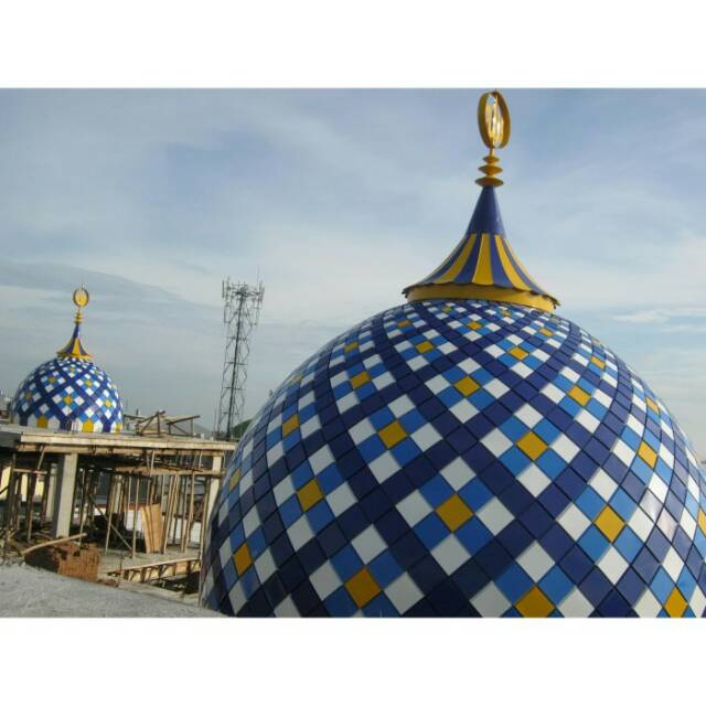 sebuah kubah masjid berbentuk setengah bola dibuat dari aluminium jika diameter kubah 7 meter