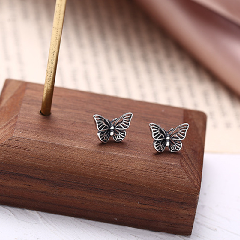 Butterfly Earrings Retro Dark Simple