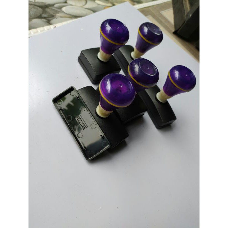 

gagang stempel kotak ( IT 22x78 )
