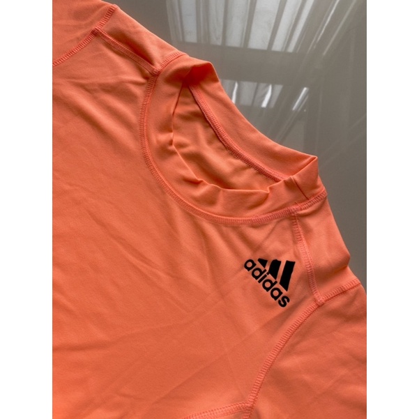 Baju Olahraga Women Neon / Sports Wear T-Shirt Women Fit Stylish