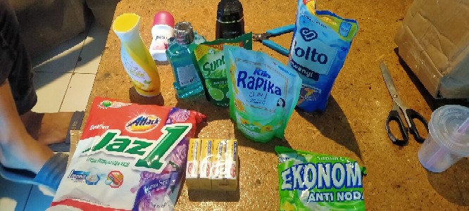 So Klin Rapika Pelicin Dan Pelembut Pakaian 400ml