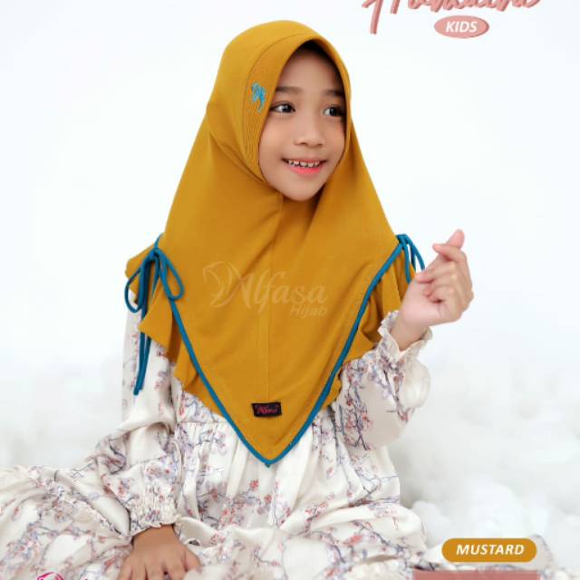 Bergo Humaira kids