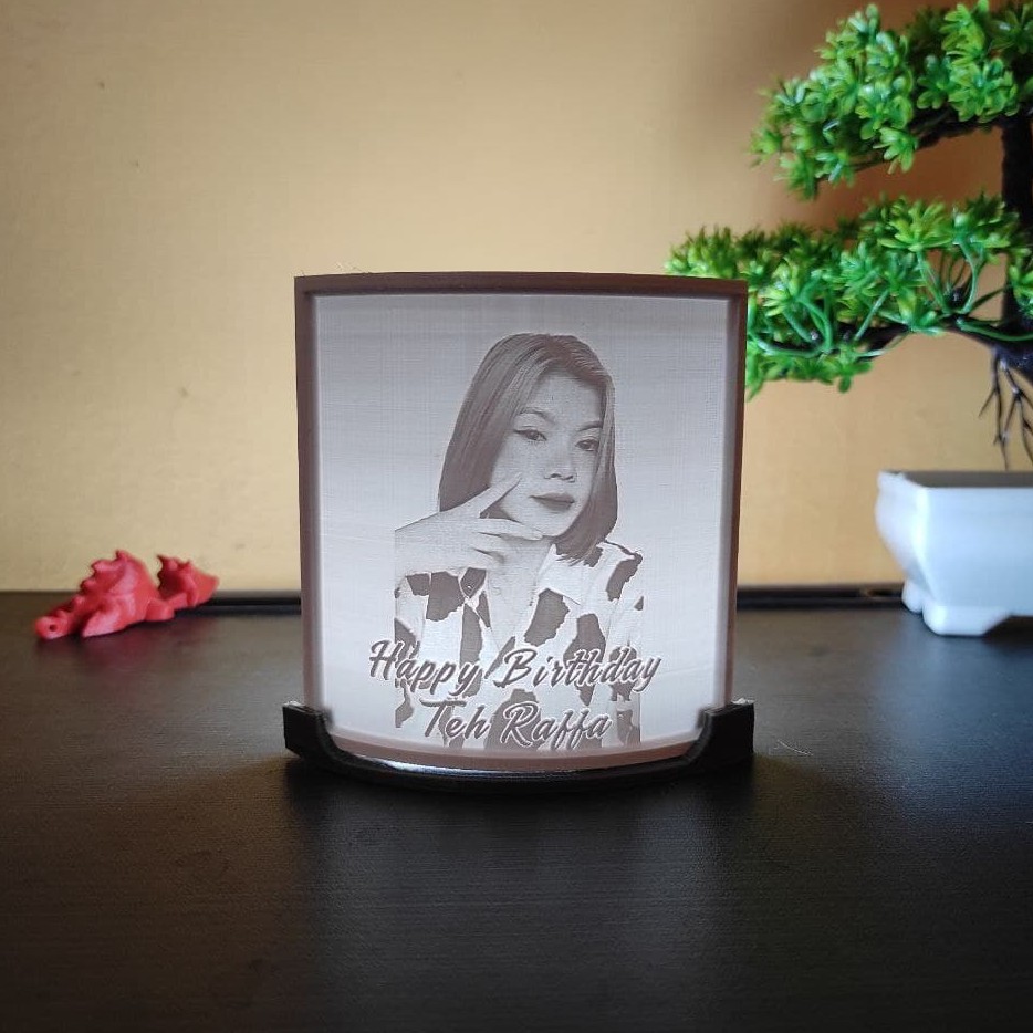 

Paket Kado Lithophane M 10 x 10 cm