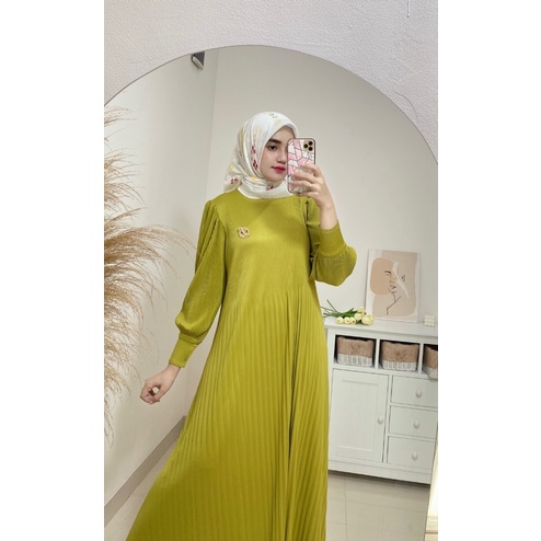 Humaira pleats dress / longdress plisket / pleats longdress