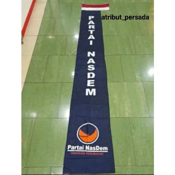 

Umbul-umbul partai Nasdem