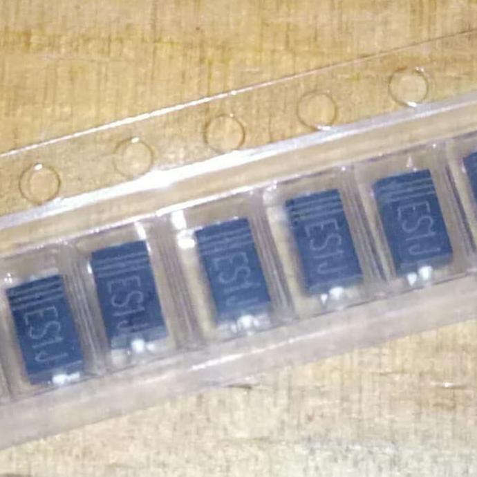 Dioda ES1J SMD 1A Rectifier 600V Ori RTRAVO2 Ayo Order