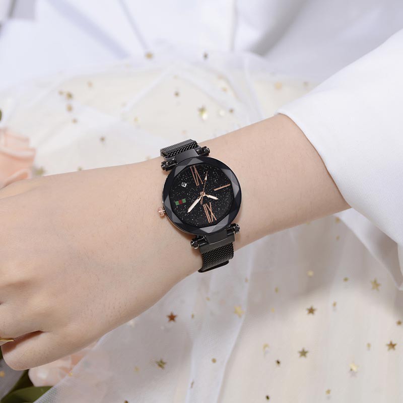 BA JAM GESPER MAGNETIK TANGGAL RANTAI FASHION WANITA ANALOG IMPORT GUCCI MAGNET K125