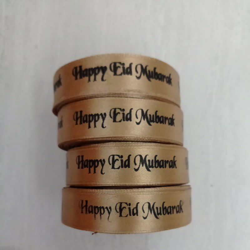 

PITA SATIN TULISAN HAPPY EID MUBARAK UNTUK IDUL FITRI