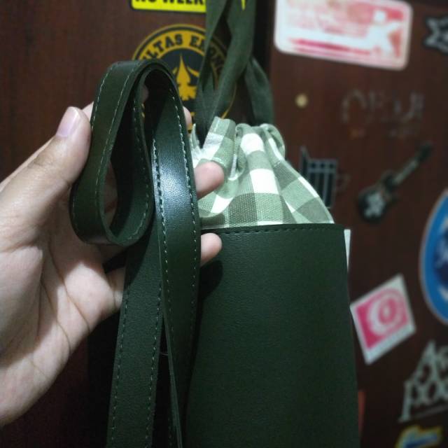 PRELOVED MINISO bag army, Tas serut miniso