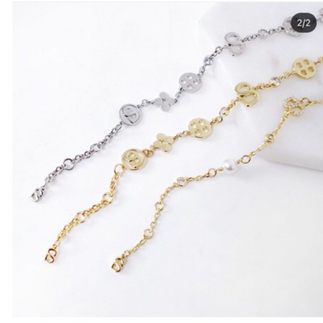 barcelet button scarf