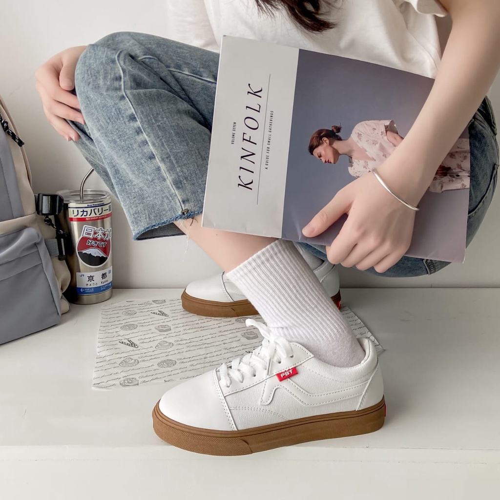 M Footwear - Sepatu Sneakers Canvas Wanita Import - CGA6148