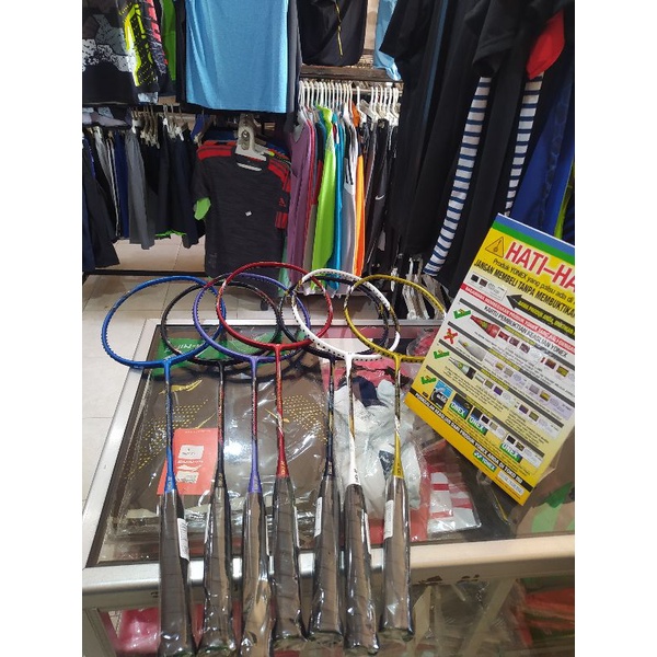 Raket badminton Yonex arcsaber 71 light // Raket Yonex Rudi Hartono nanoray 70 Light Original