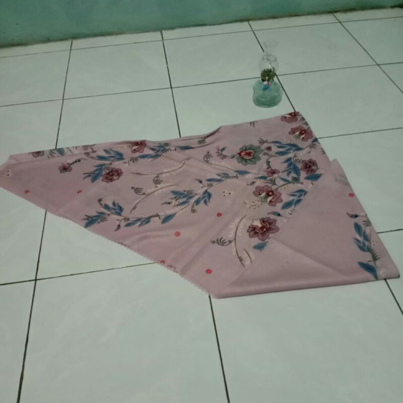 hijab zipper instan segi empat