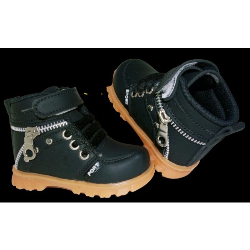 SEPATU ANAK LAKi LAKi MODEL BOT DOCMART USIA 1/7 TAHUN