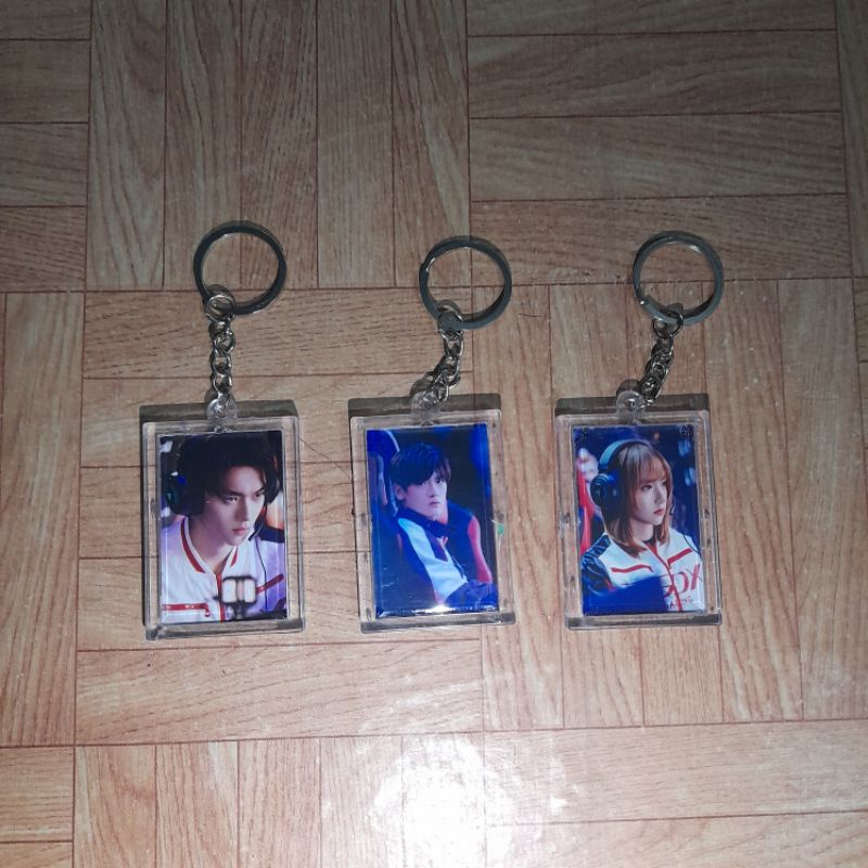 Keyring / Gantungan Kunci Akrilik kotak Falling Into Your Smile XUKAI CHENG XIAO XIAOWEN