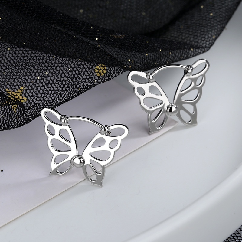 Anting Hoop Bentuk Butterfly Model Hollow Untuk Aksesoris Telinga Wanita