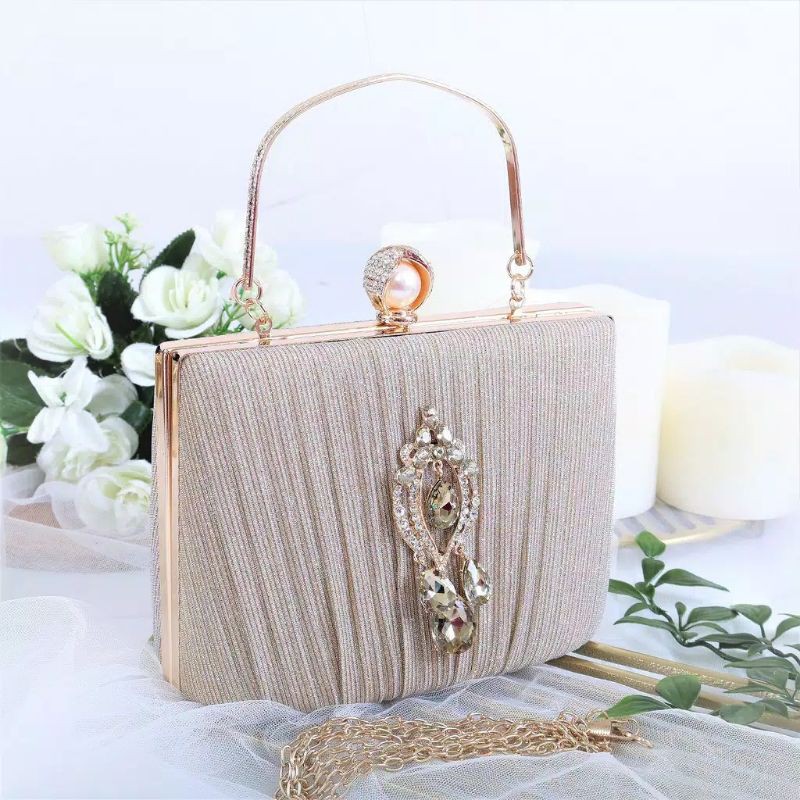 tas pesta kebaya batik kaftan pesta akad acara siang pesta wedding malam traditional clutch simple