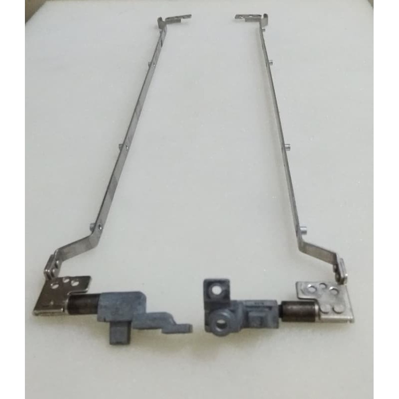 Engsel Dell Latitude D520