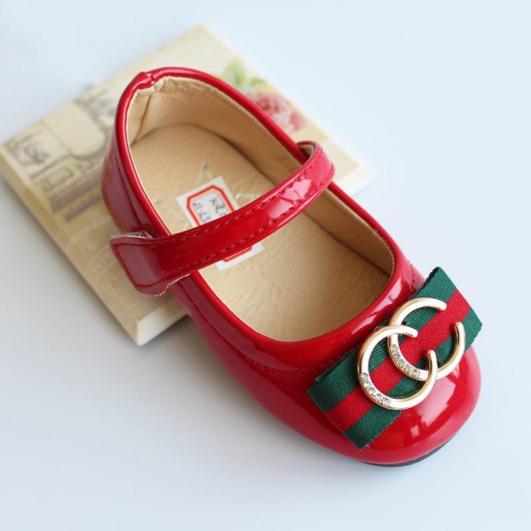 

SEPW518B - Red Shiny with C Pita