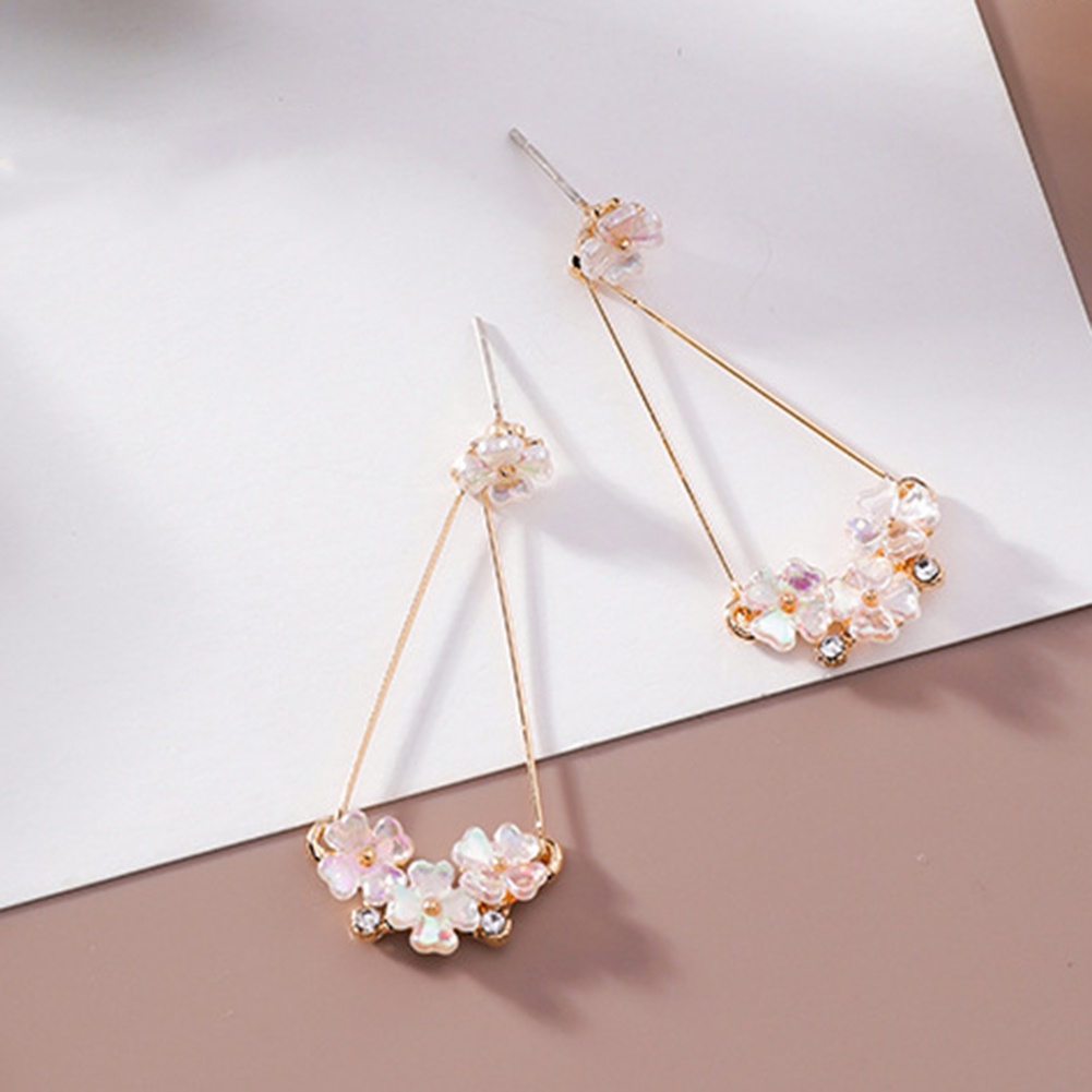 Hu Hu Hu Hu Hu Alat Bantu Pasang Kacamata♡ Anting Stud Desain Bunga Aksen Mutiara Berlian Imitasi Untuk Wanita