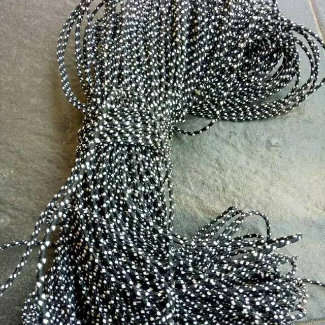 Tali perusik / tali elang / tali burung hantu