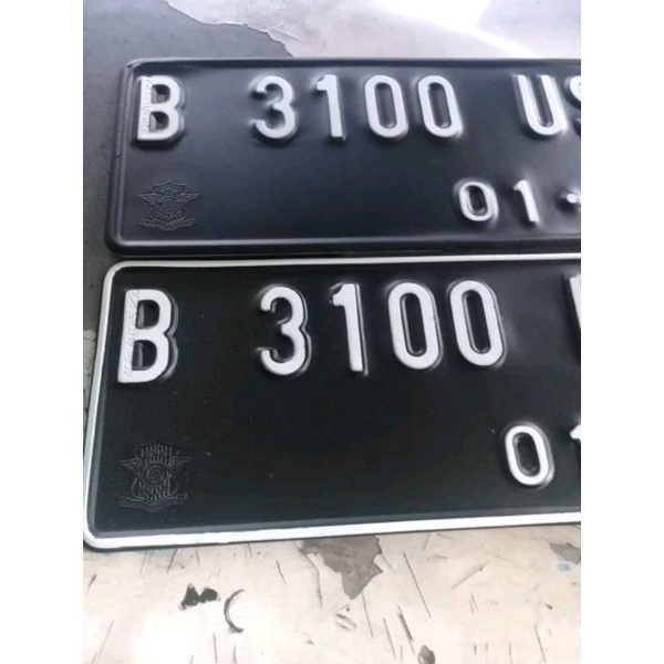 plat nomor motor LOGO sepasang